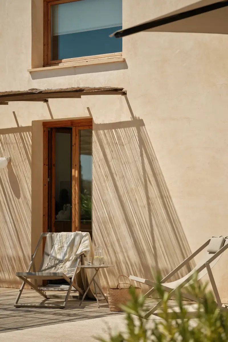 Sun loungers on the terrace of the deluxe duplex apartment Sa Nau Agroturismo