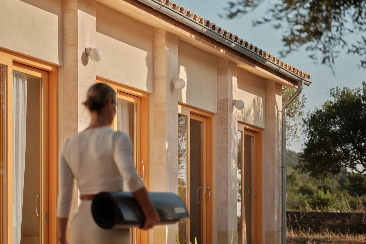 yoga sa nau espai sa nau agroturismo