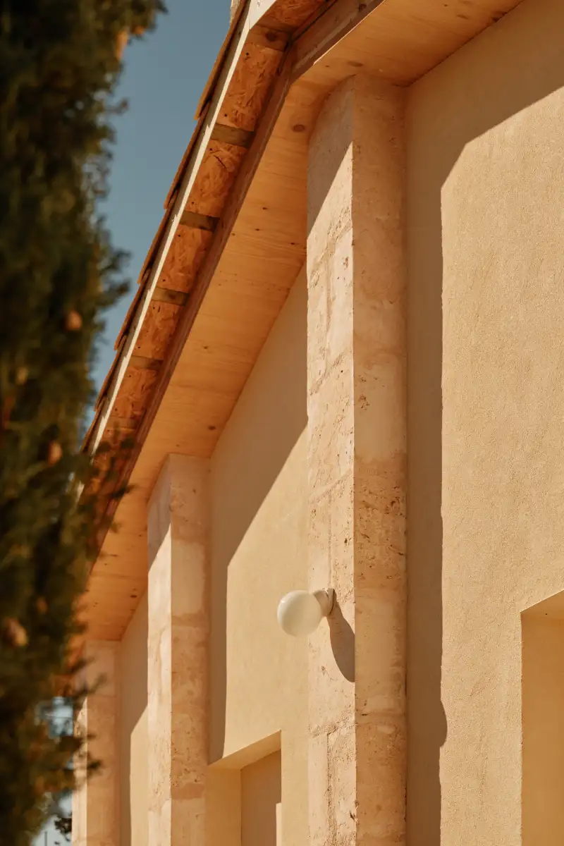 Detalle fachada  Sa Nau Espai